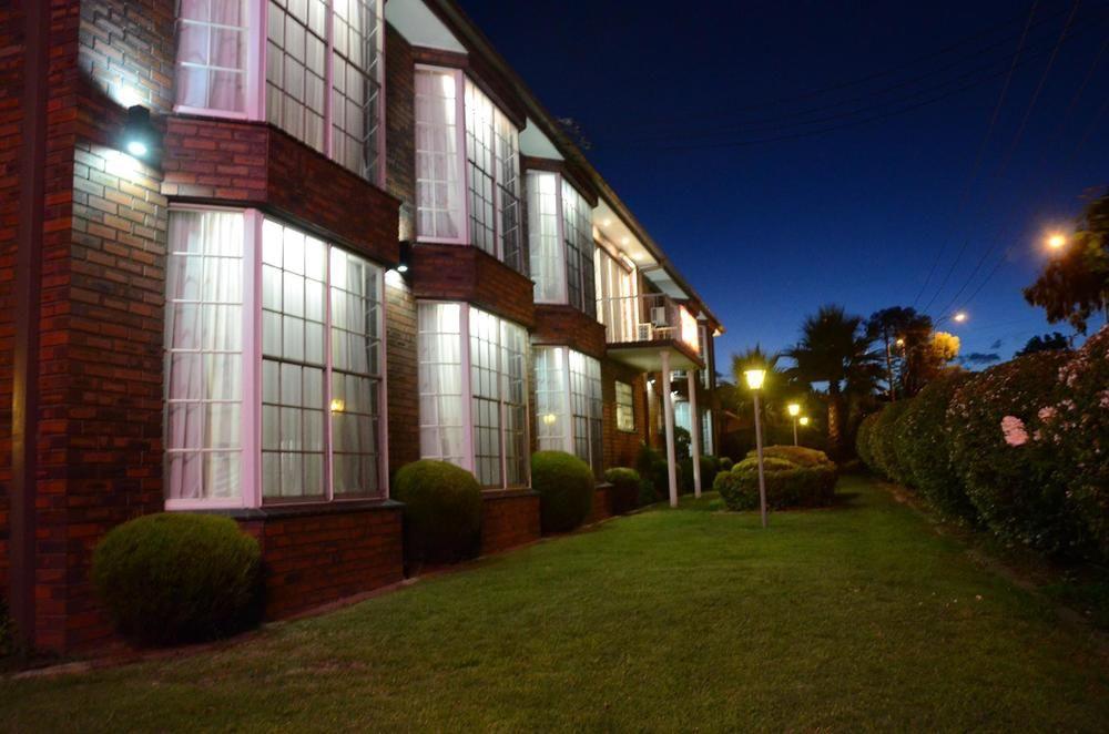 Motel Margeurita Queanbeyan Exterior foto