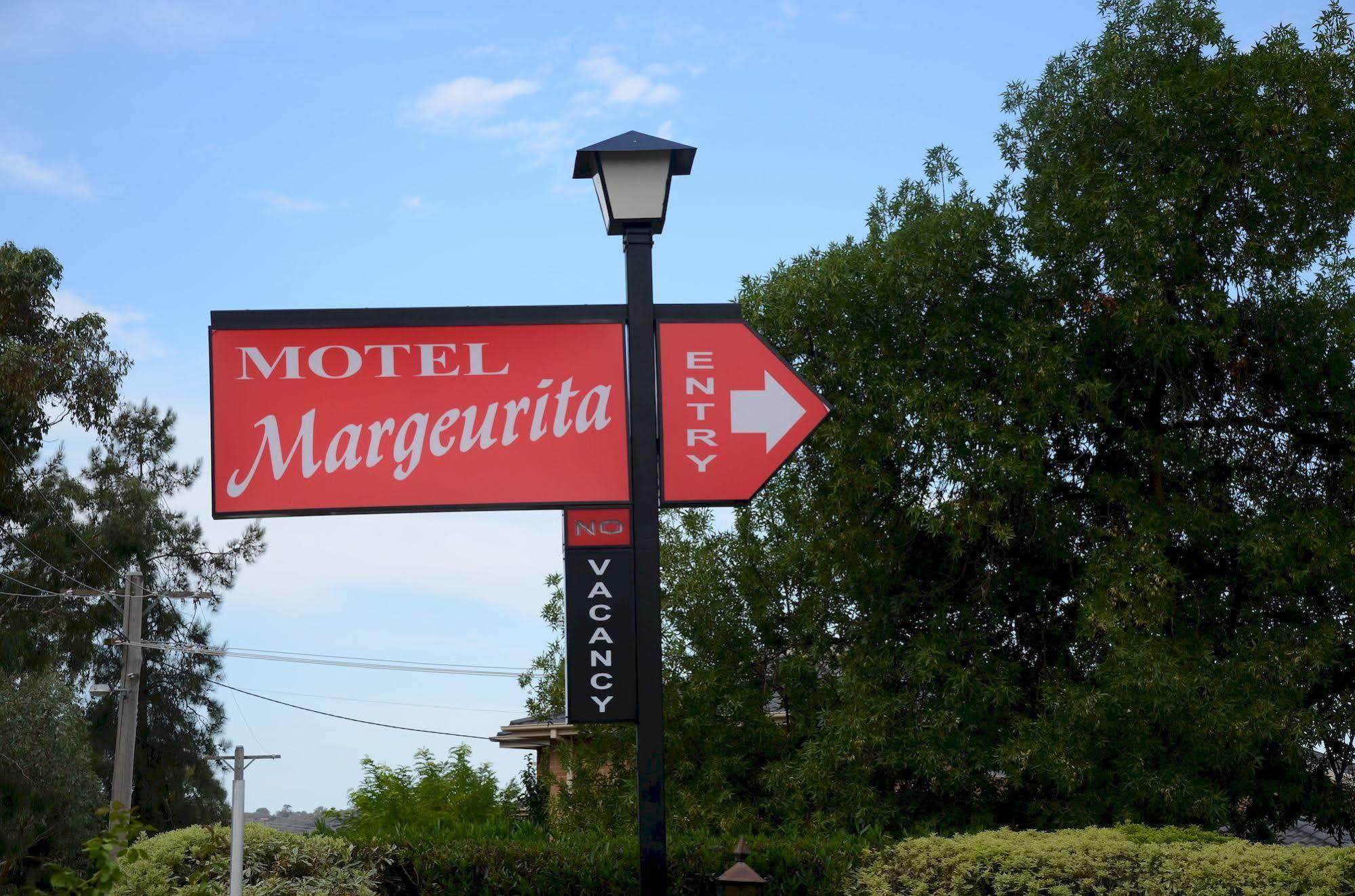 Motel Margeurita Queanbeyan Exterior foto